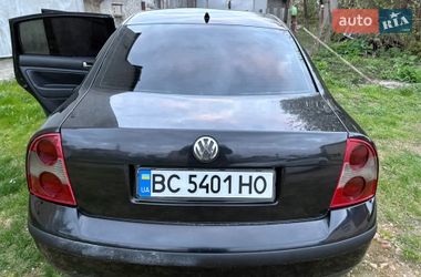 Седан Volkswagen Passat 1998 в Львове