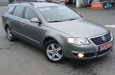 Универсал Volkswagen Passat 2006 в Киеве