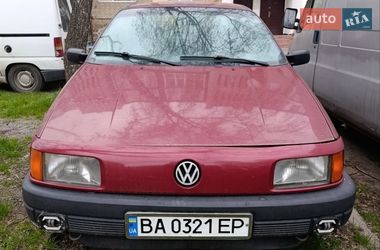 Седан Volkswagen Passat 1989 в Бершади