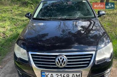 Седан Volkswagen Passat 2008 в Києві