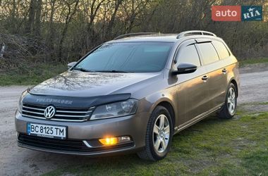 Універсал Volkswagen Passat 2011 в Хмельницькому