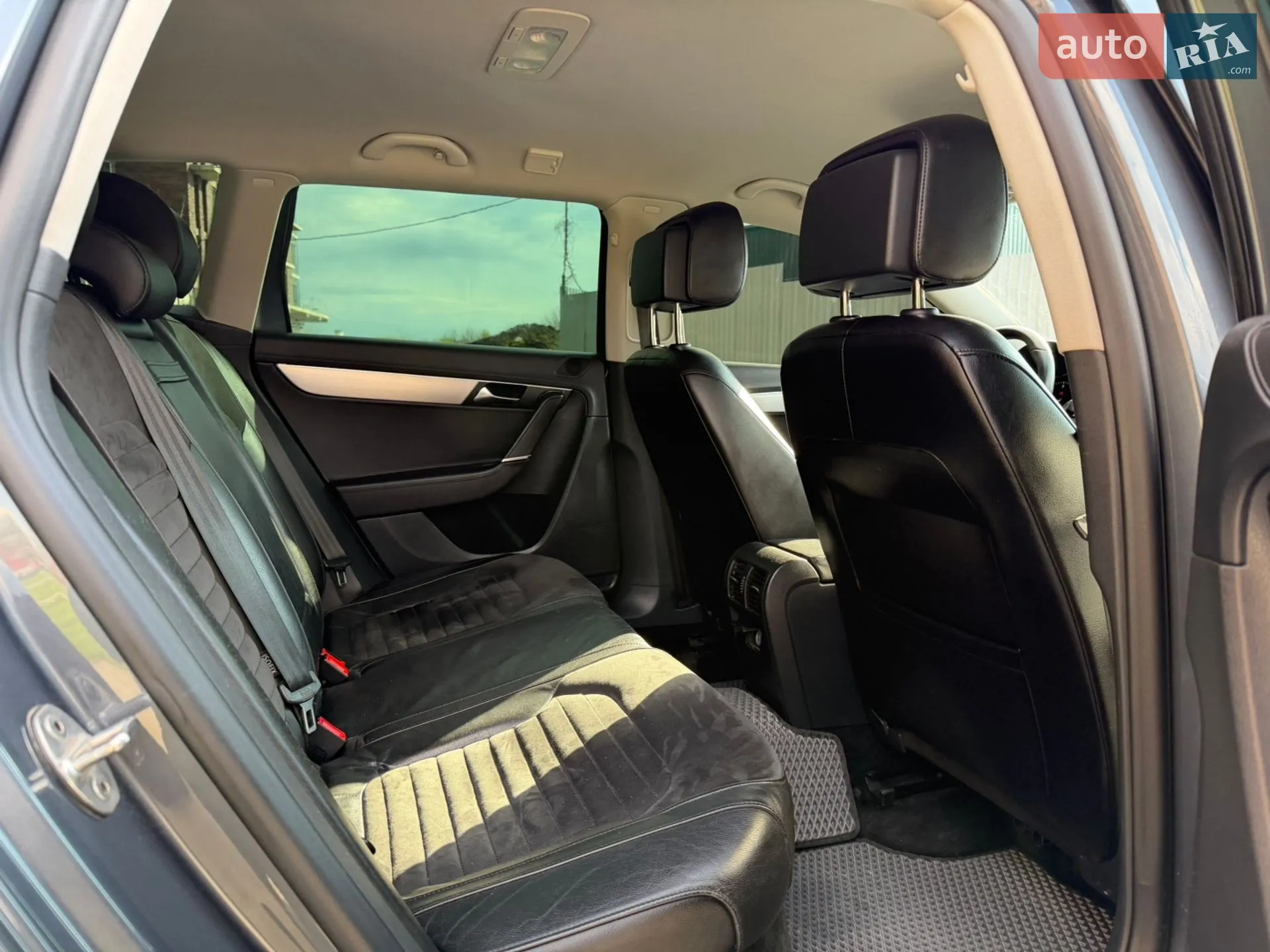 2012 Volkswagen Passat - мініатюра 30