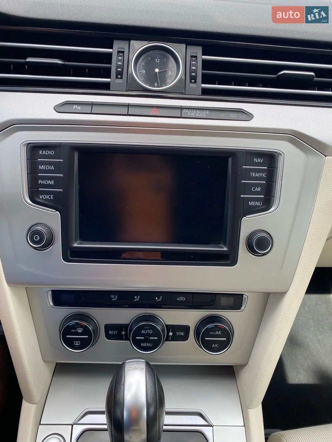 2016 Volkswagen Passat - мініатюра 25