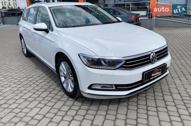 Универсал Volkswagen Passat 2018 в Львове