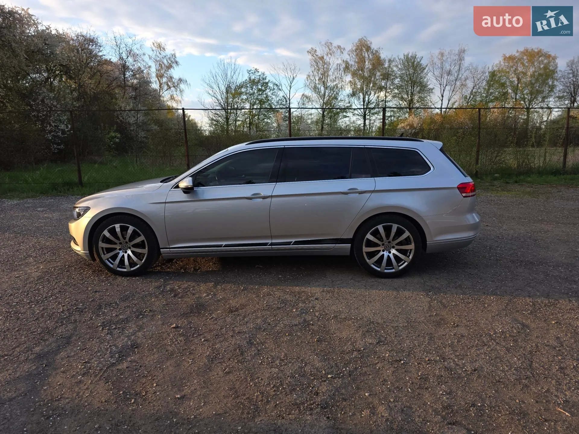 2019 Volkswagen Passat - мініатюра 5