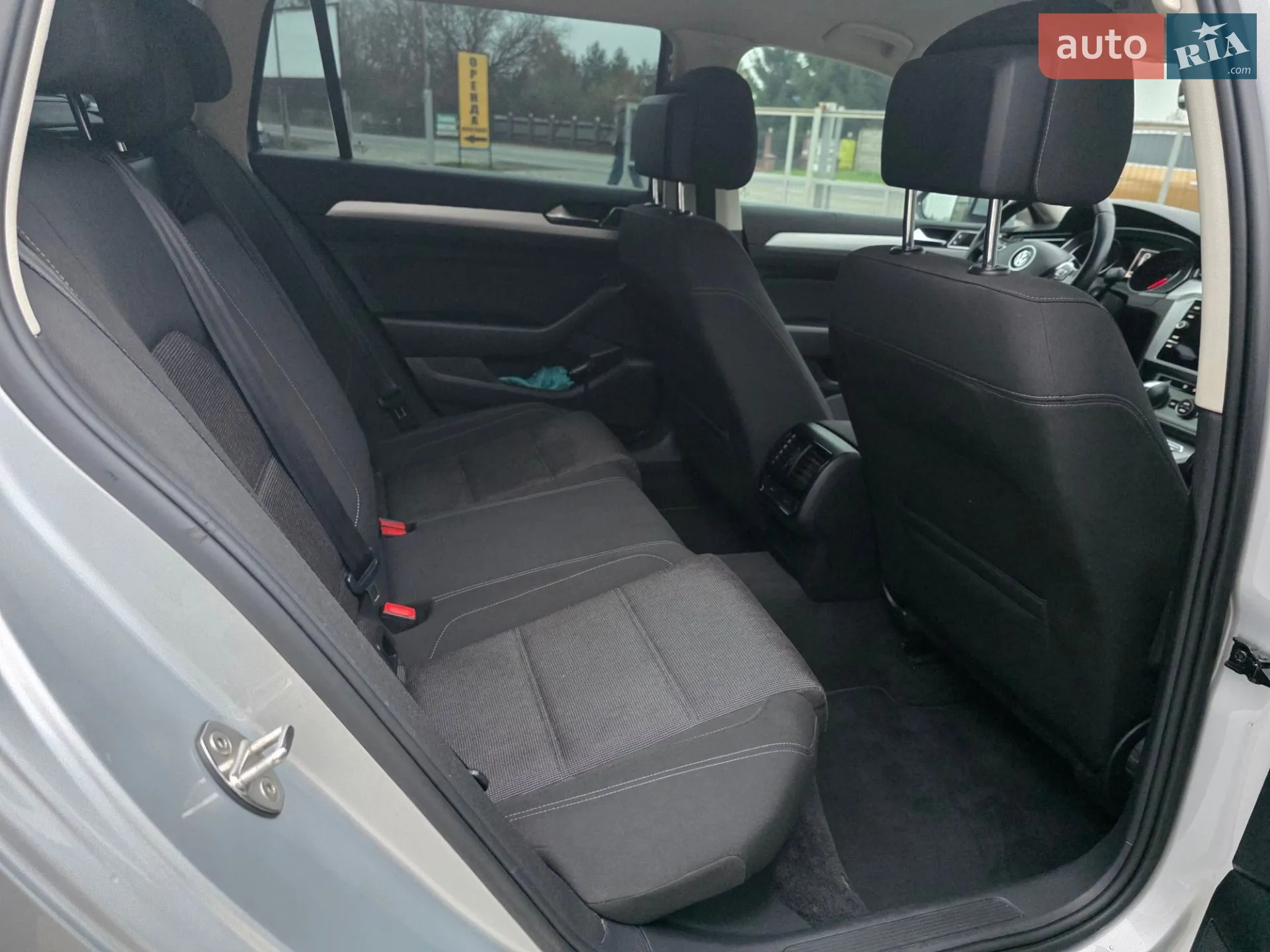 2019 Volkswagen Passat - мініатюра 26