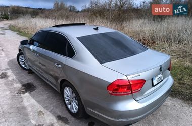 Седан Volkswagen Passat 2013 в Глухове