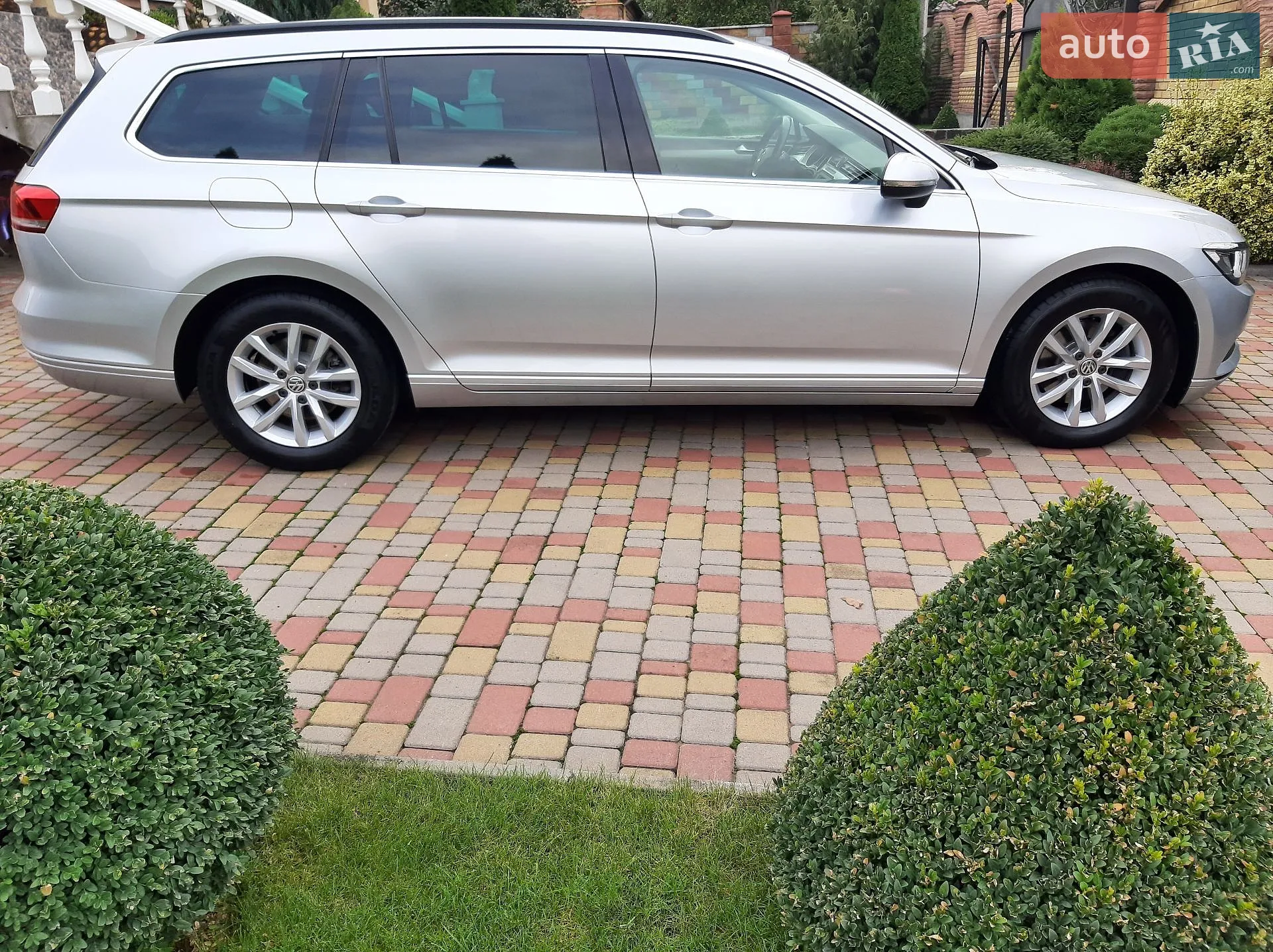 2016 Volkswagen Passat - мініатюра 2