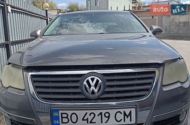 Седан Volkswagen Passat 2005 в Тернополе