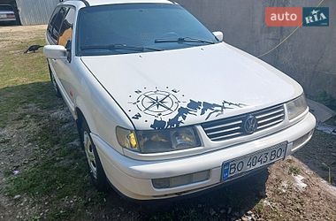 Универсал Volkswagen Passat 1995 в Монастыриске