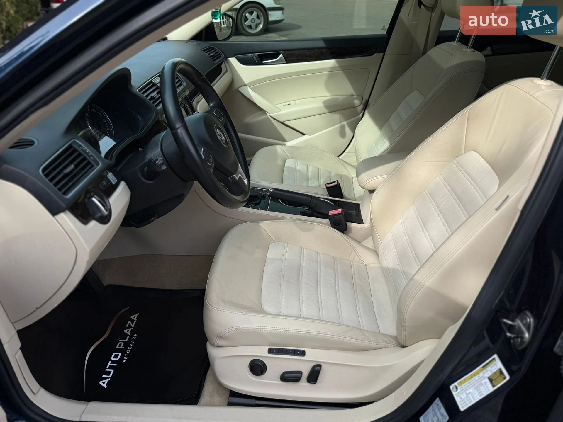 2014 Volkswagen Passat - мініатюра 38
