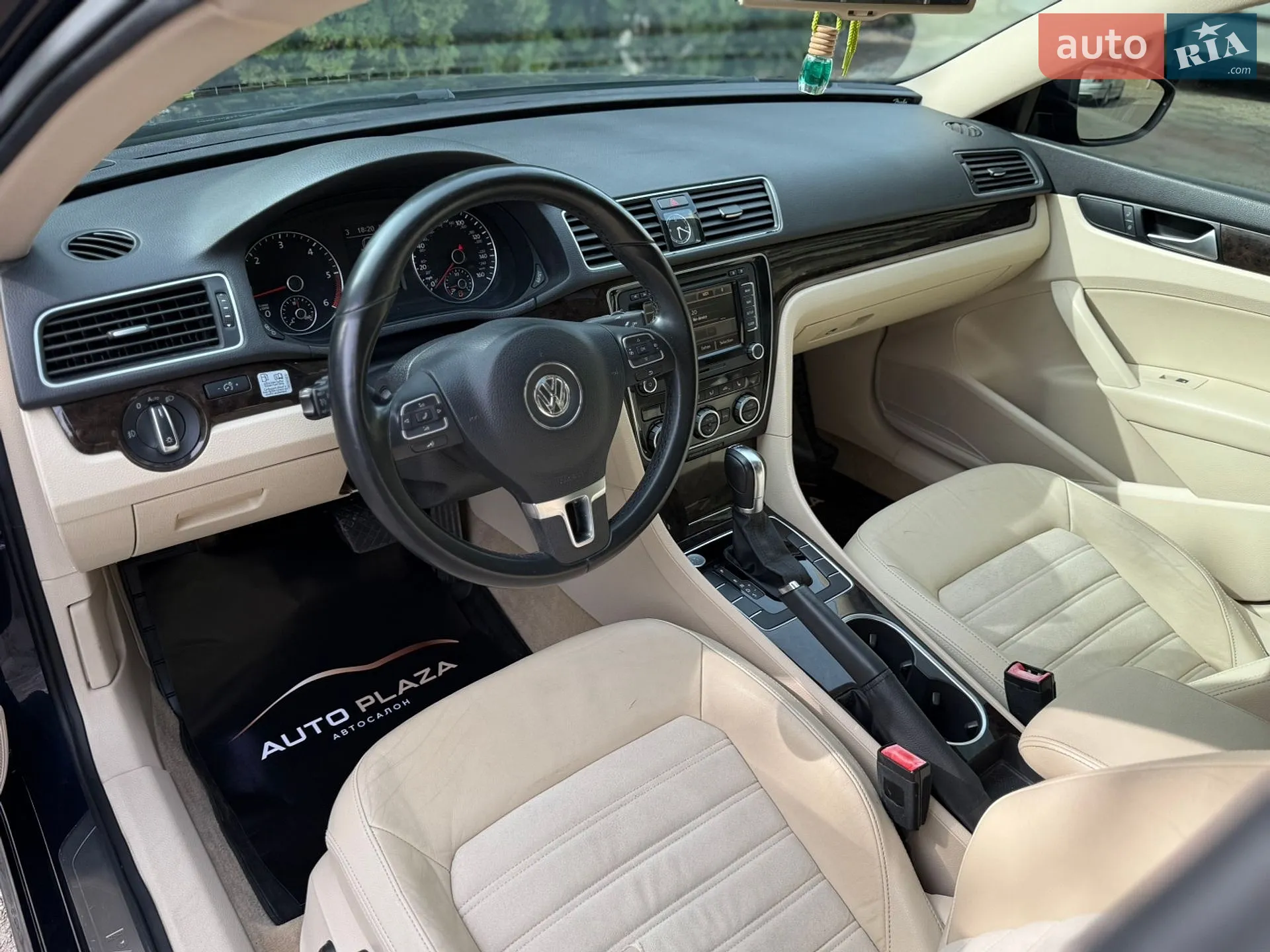 2014 Volkswagen Passat - мініатюра 43