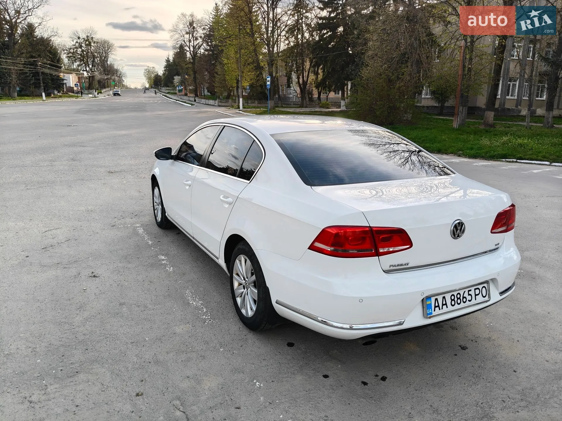 2013 Volkswagen Passat - мініатюра 5