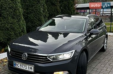 Універсал Volkswagen Passat 2016 в Самборі