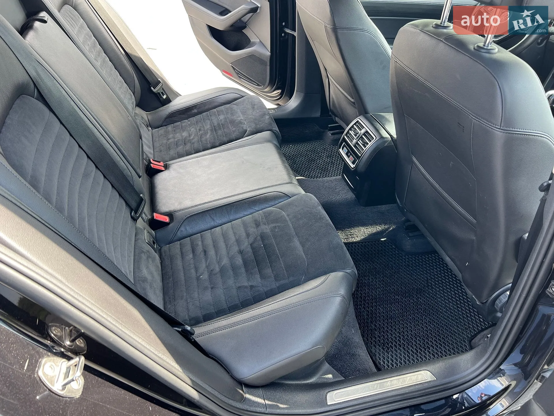 2015 Volkswagen Passat - мініатюра 24