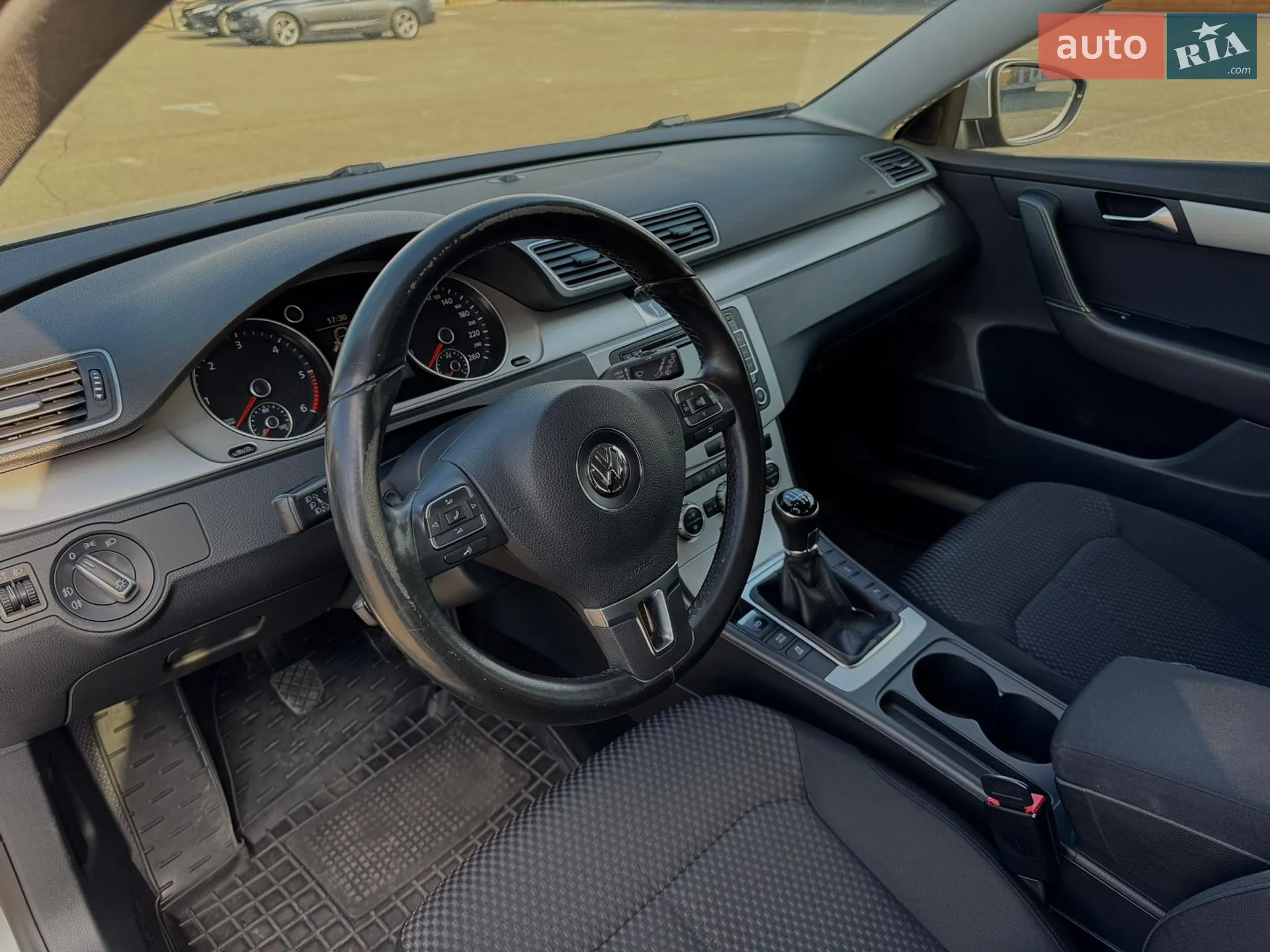 2013 Volkswagen Passat - мініатюра 12