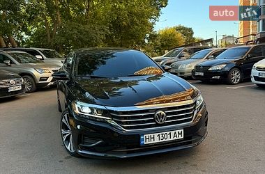 Седан Volkswagen Passat 2020 в Одесі
