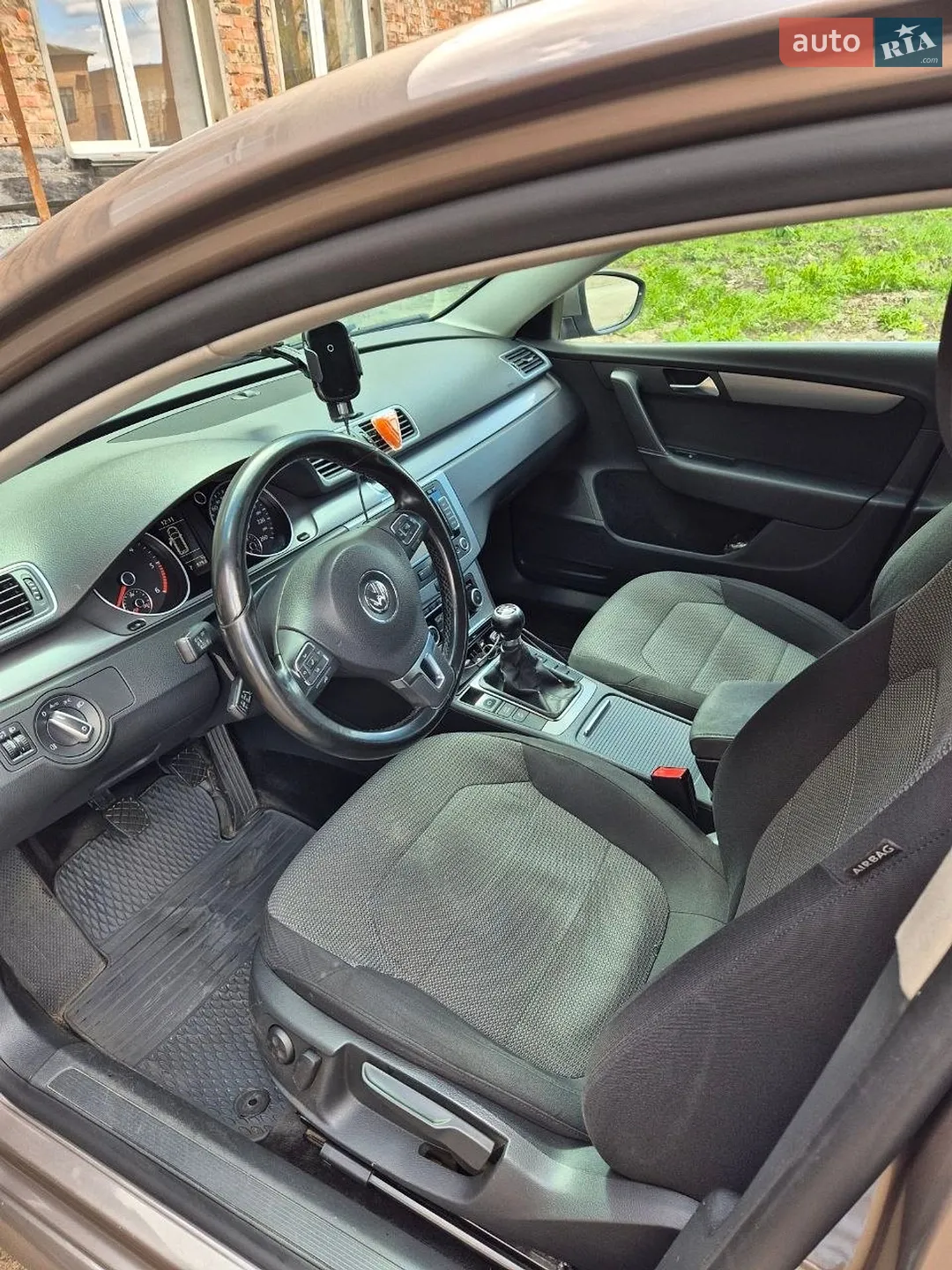 2011 Volkswagen Passat - мініатюра 16