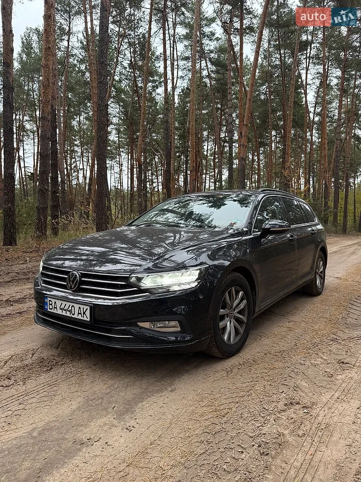 2022 Volkswagen Passat - мініатюра 22