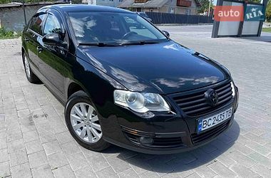 Седан Volkswagen Passat 2009 в Львове