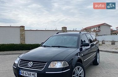 Універсал Volkswagen Passat 2002 в Вінниці