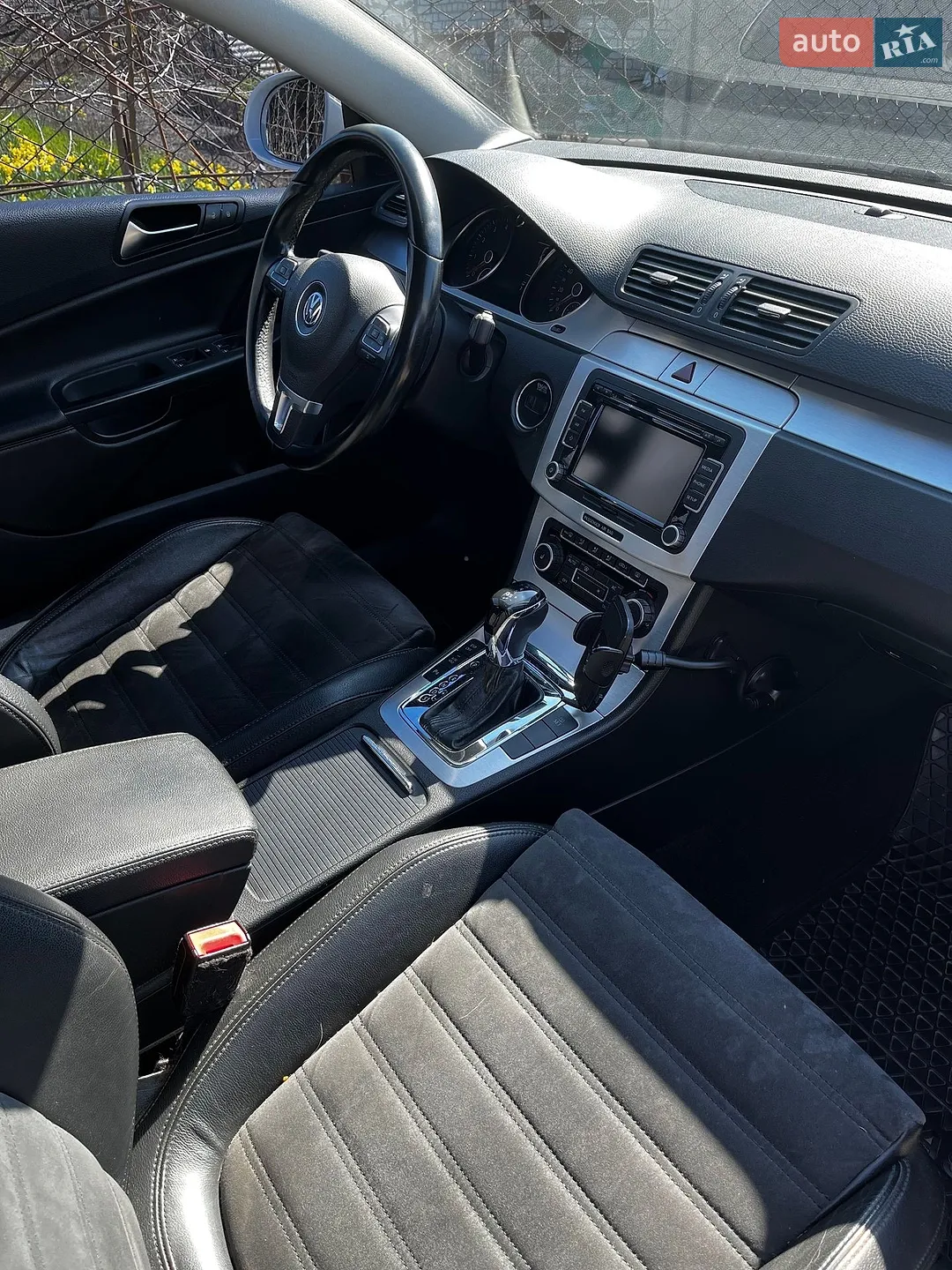 2010 Volkswagen Passat - мініатюра 7