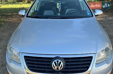 Седан Volkswagen Passat 2008 в Львове