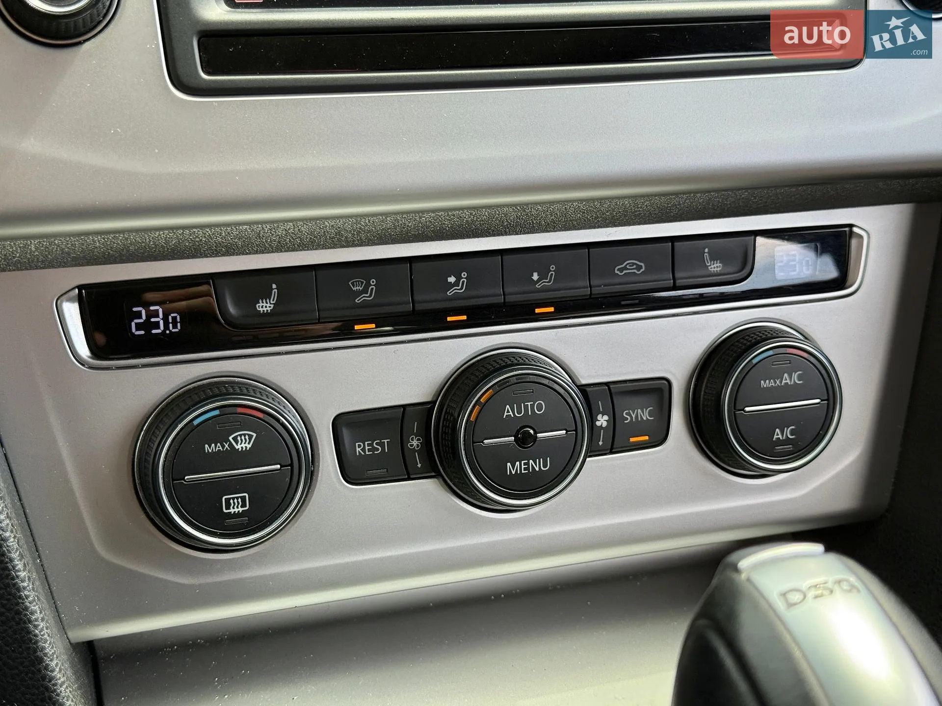 2016 Volkswagen Passat - мініатюра 19