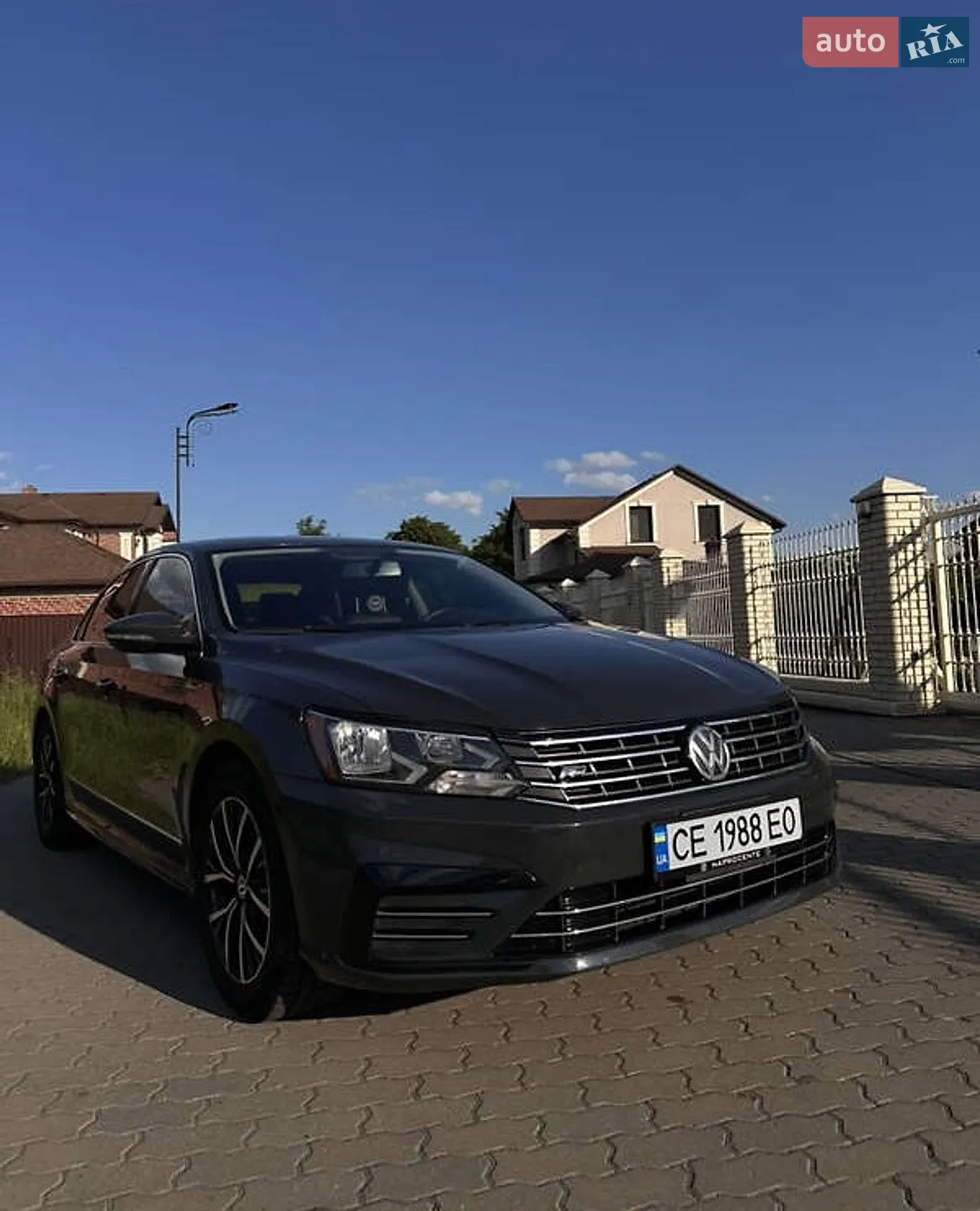 2017 Volkswagen Passat - мініатюра 2