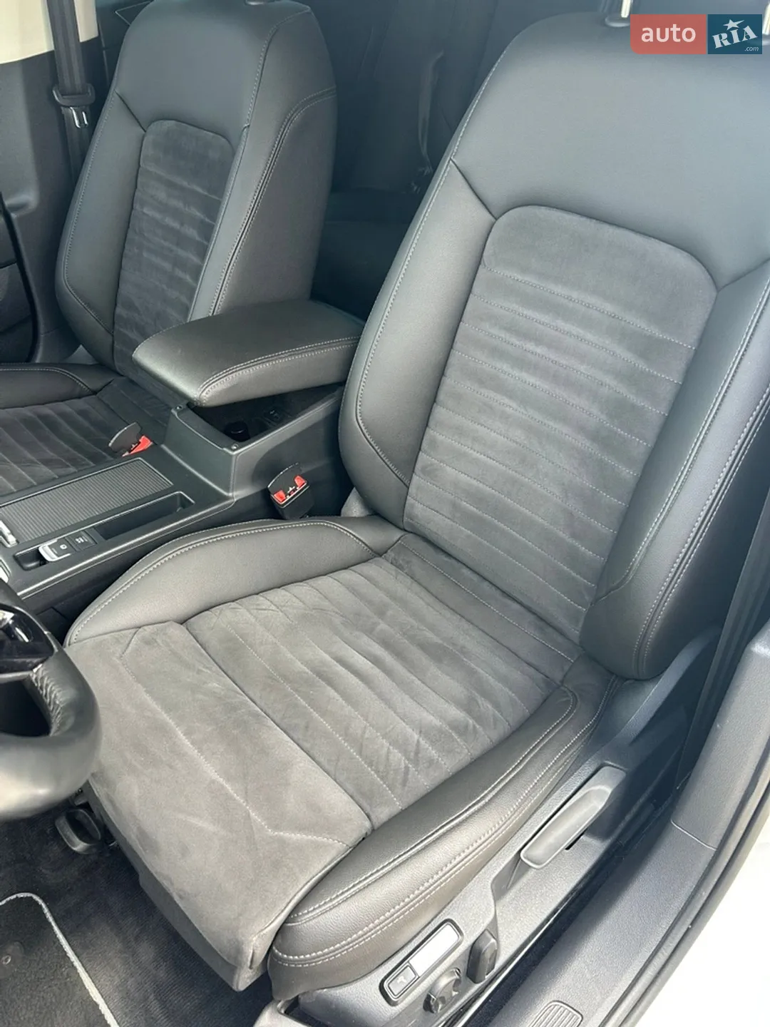2015 Volkswagen Passat - мініатюра 9