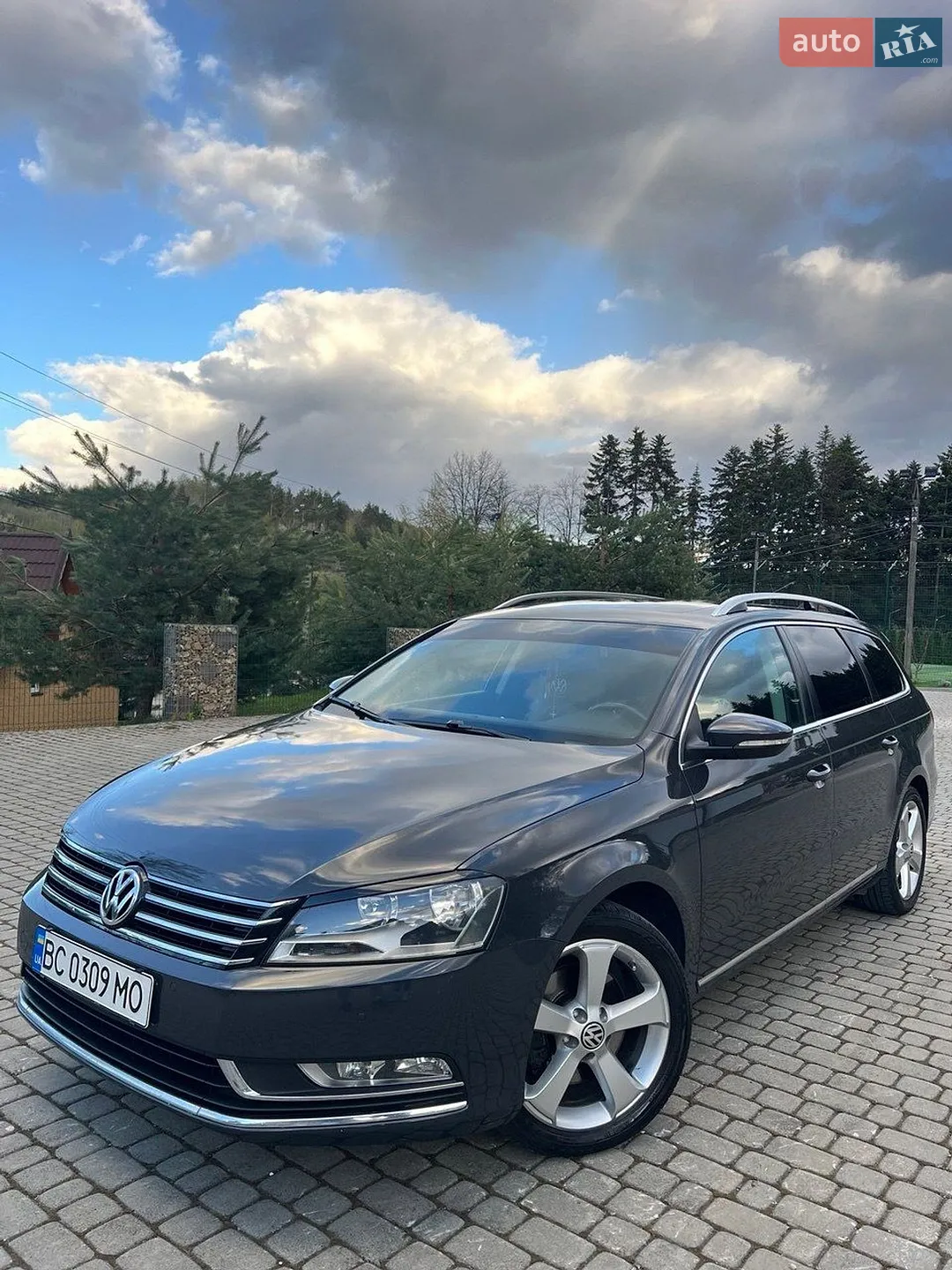 2011 Volkswagen Passat - мініатюра 3