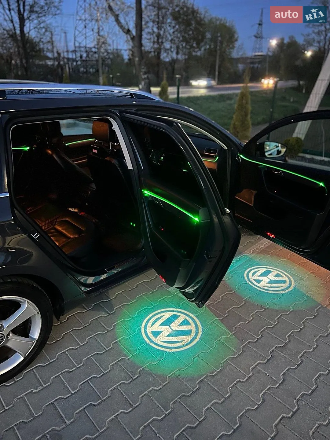 2011 Volkswagen Passat - мініатюра 38