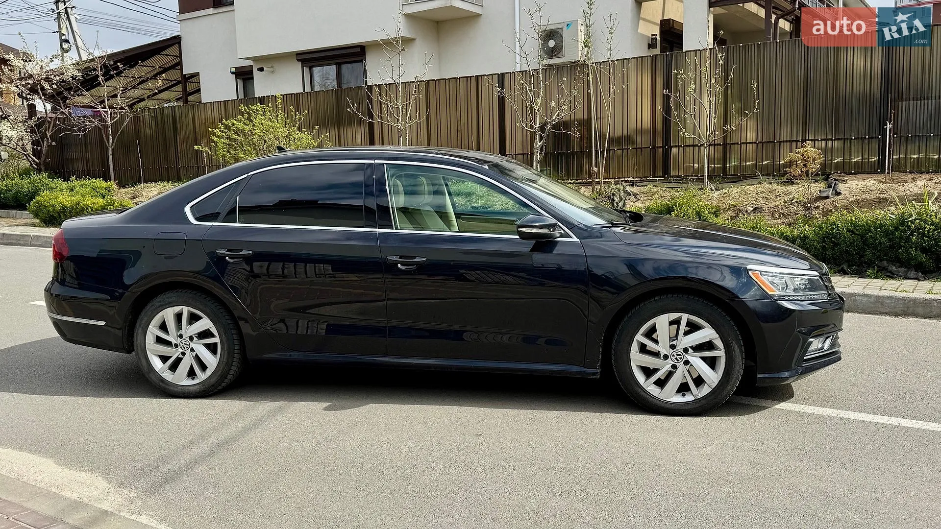 2018 Volkswagen Passat - мініатюра 2
