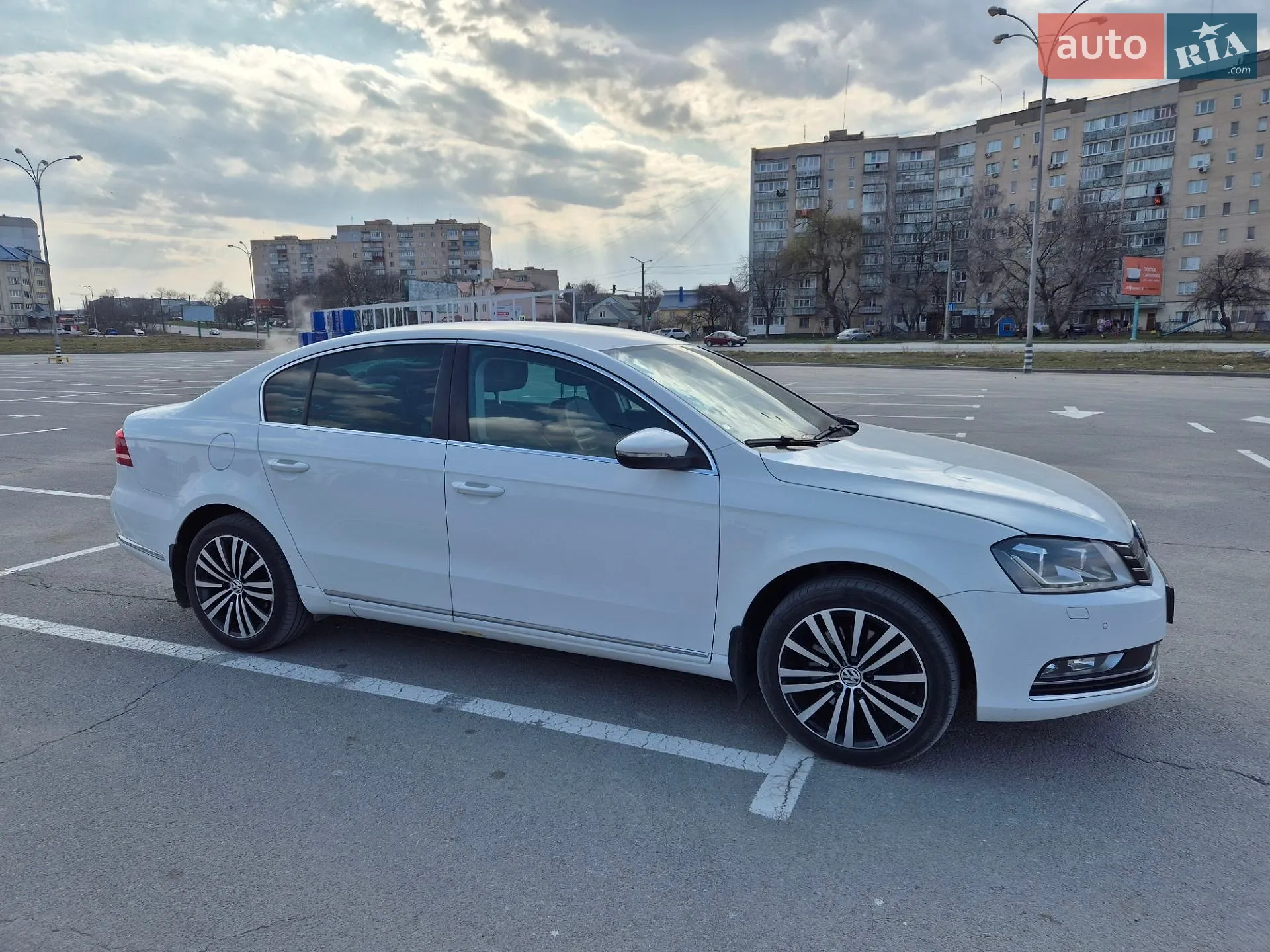 2011 Volkswagen Passat - мініатюра 4