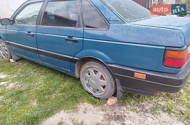 Седан Volkswagen Passat 1991 в Чемерівцях