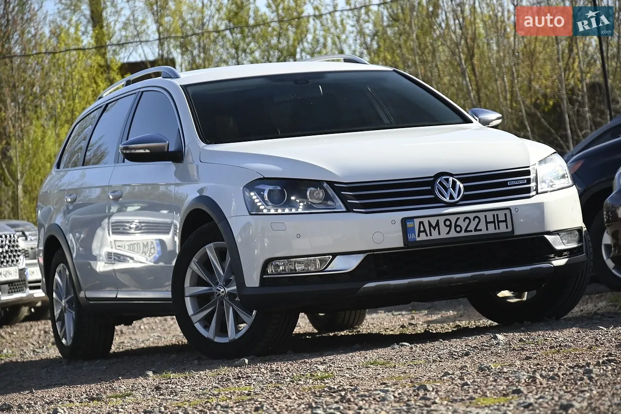 2015 Volkswagen Passat - мініатюра 10