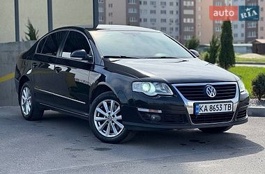 Седан Volkswagen Passat 2008 в Днепре