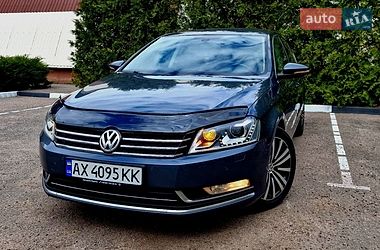 Седан Volkswagen Passat 2013 в Песочине