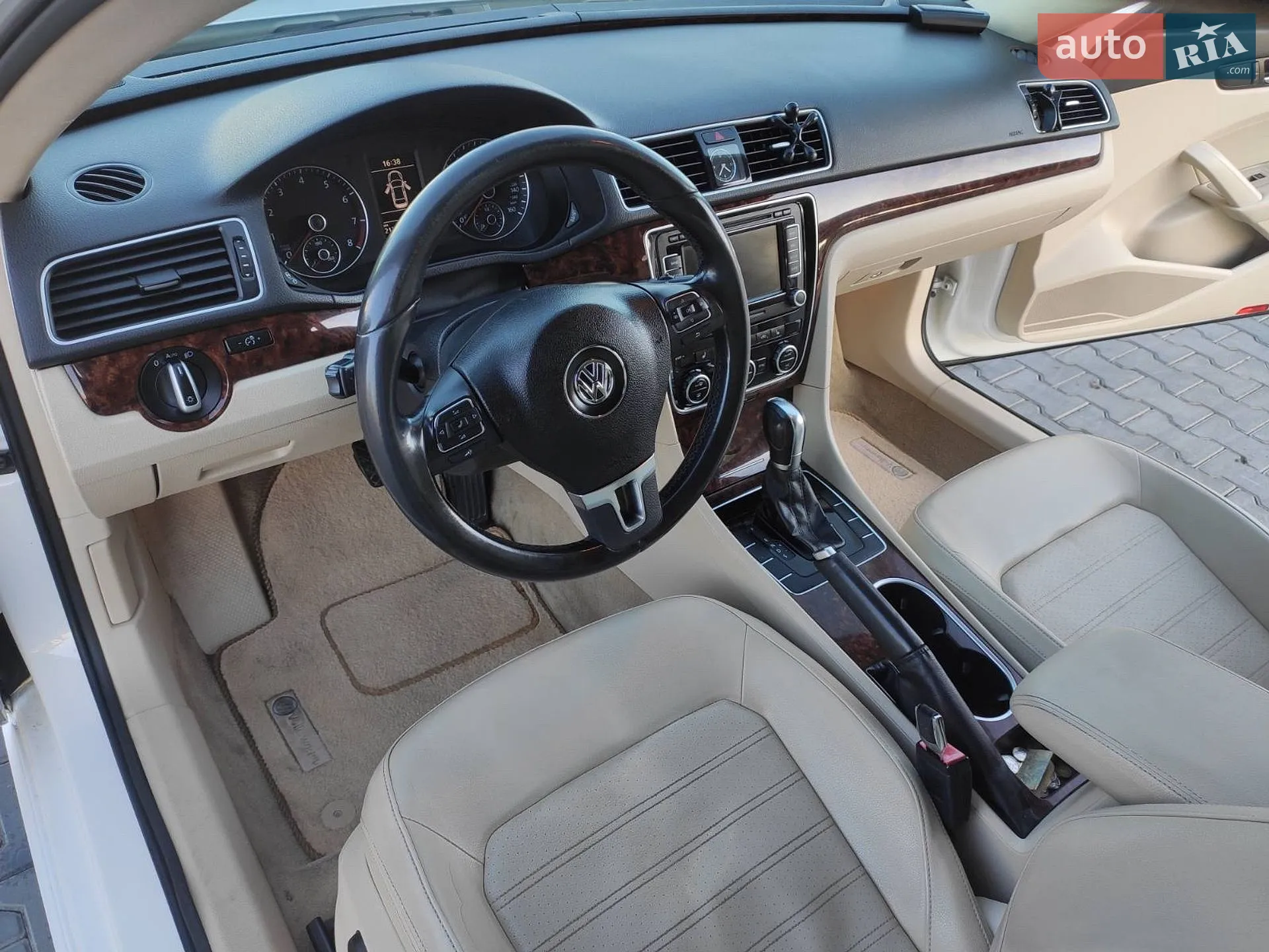 2012 Volkswagen Passat - мініатюра 10