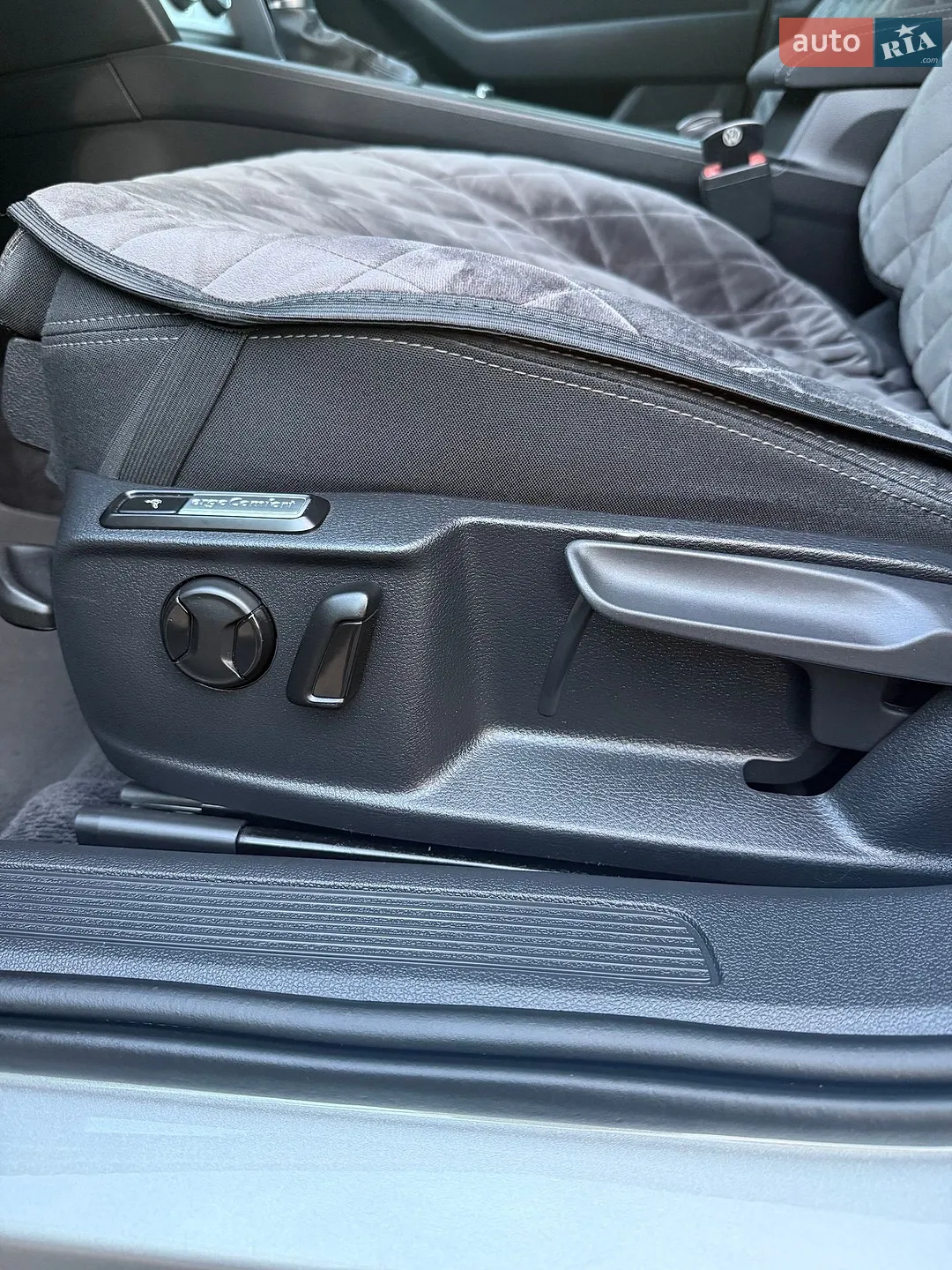 2017 Volkswagen Passat - мініатюра 48