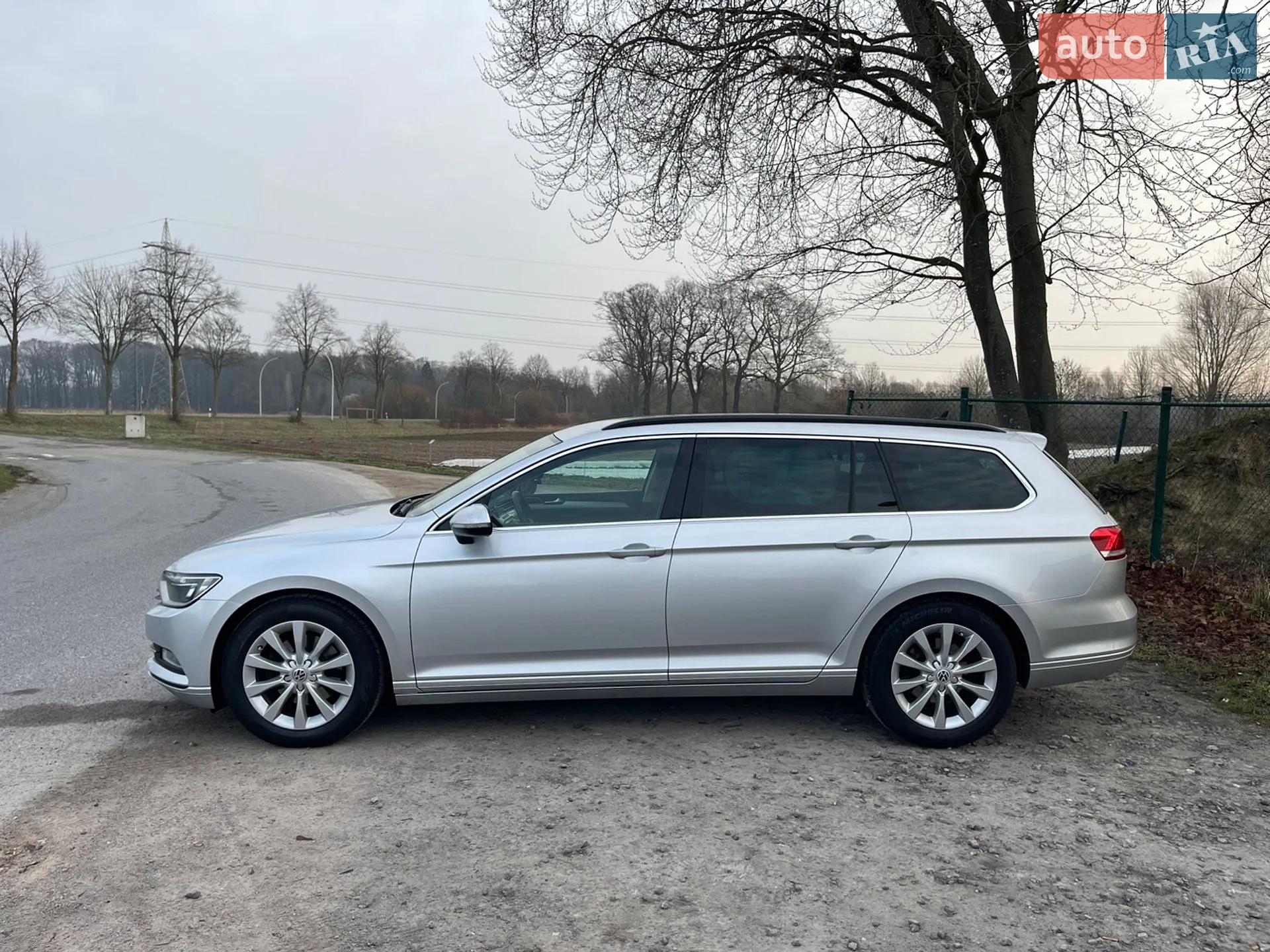 2016 Volkswagen Passat - мініатюра 4