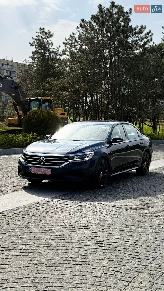 2018 Volkswagen Touareg - мініатюра 31