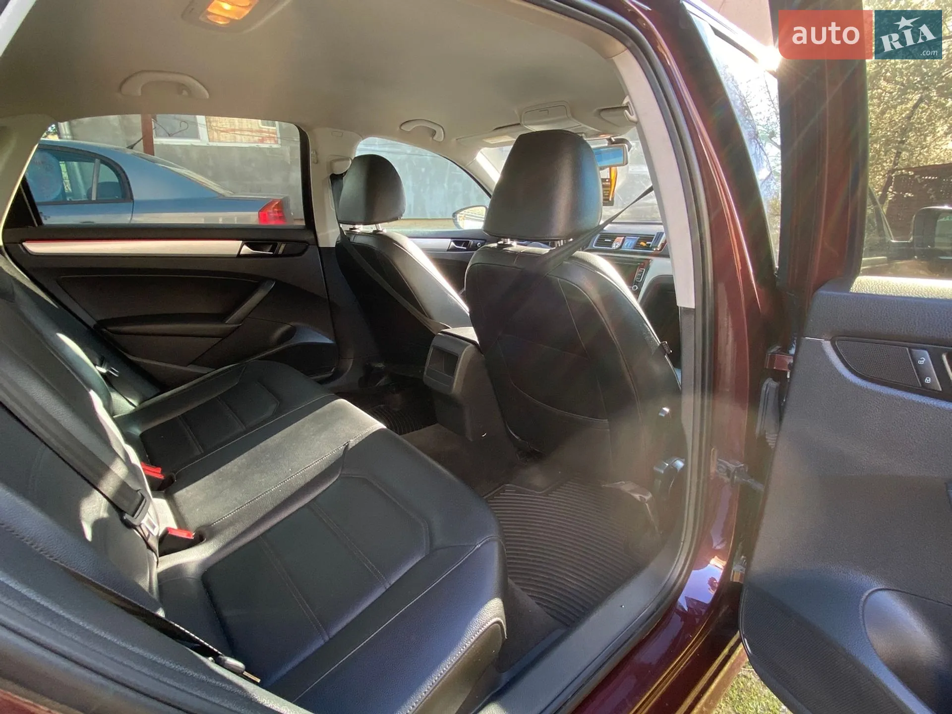 2012 Volkswagen Passat - мініатюра 9