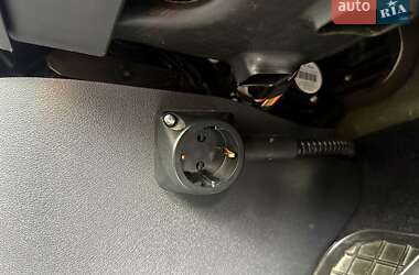 Седан Volkswagen Passat 2016 в Одессе