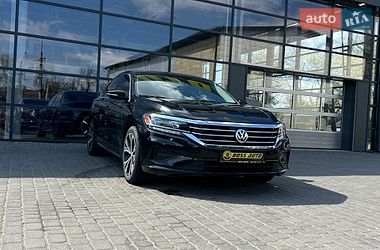 Седан Volkswagen Passat 2021 в Івано-Франківську
