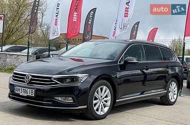 Універсал Volkswagen Passat 2020 в Бердичеві
