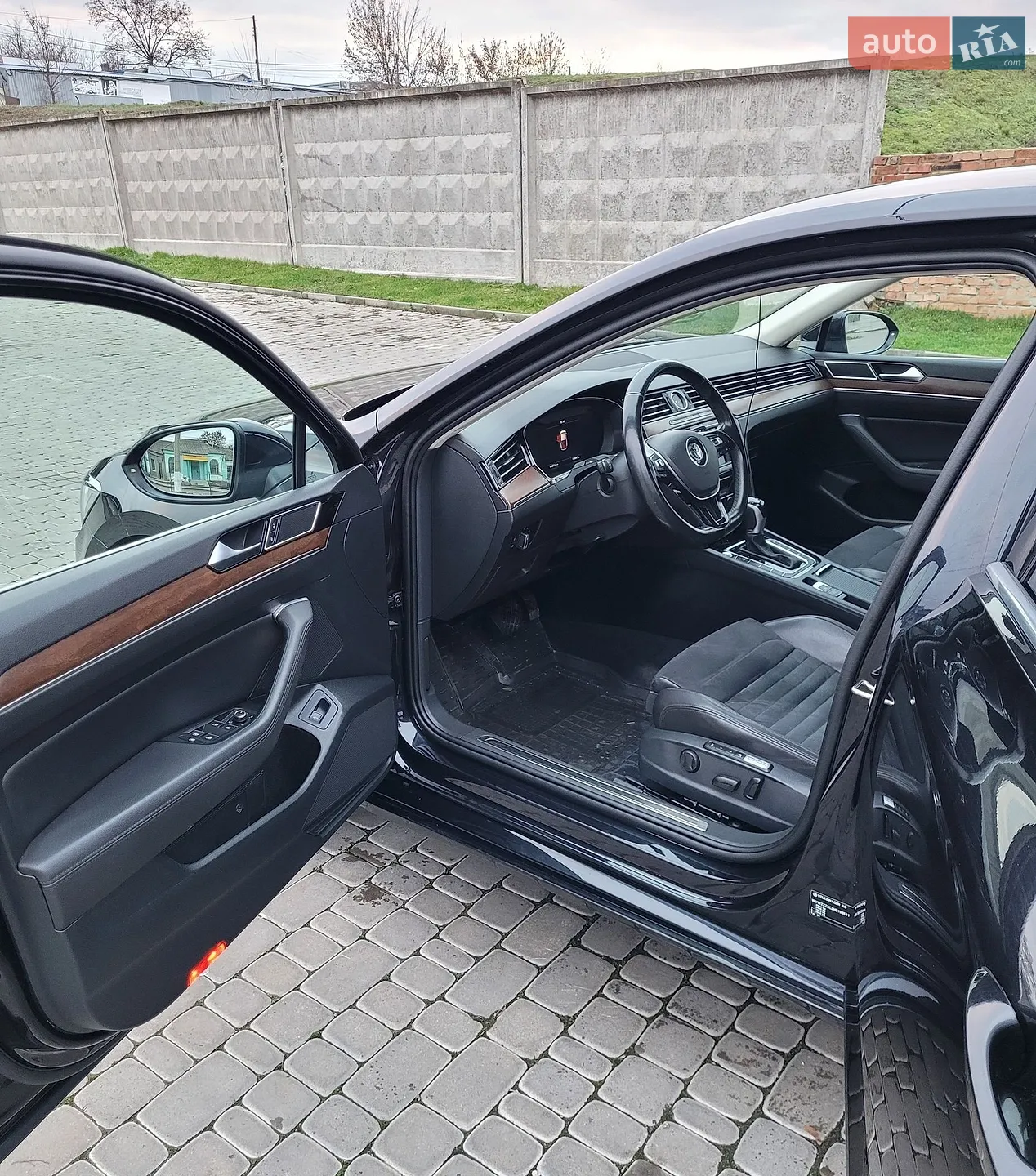2017 Volkswagen Passat - мініатюра 10