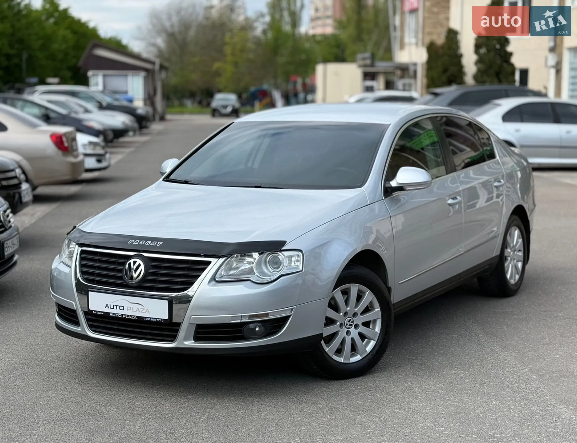 2010 Volkswagen Passat - мініатюра 8