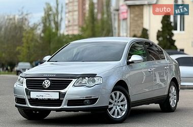 Седан Volkswagen Passat 2010 в Одессе