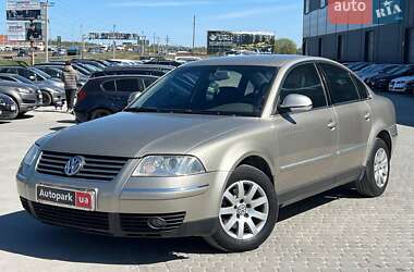 Седан Volkswagen Passat 2005 в Львове